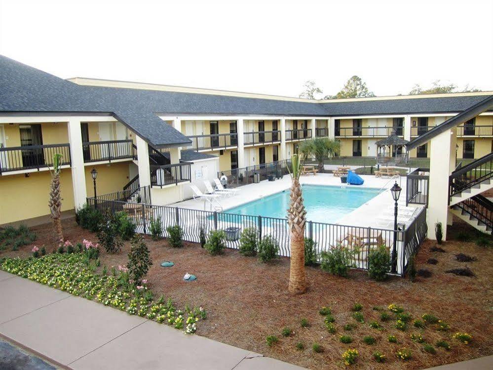 Quality Inn Mt Pleasant - Charleston Mount Pleasant Exterior photo